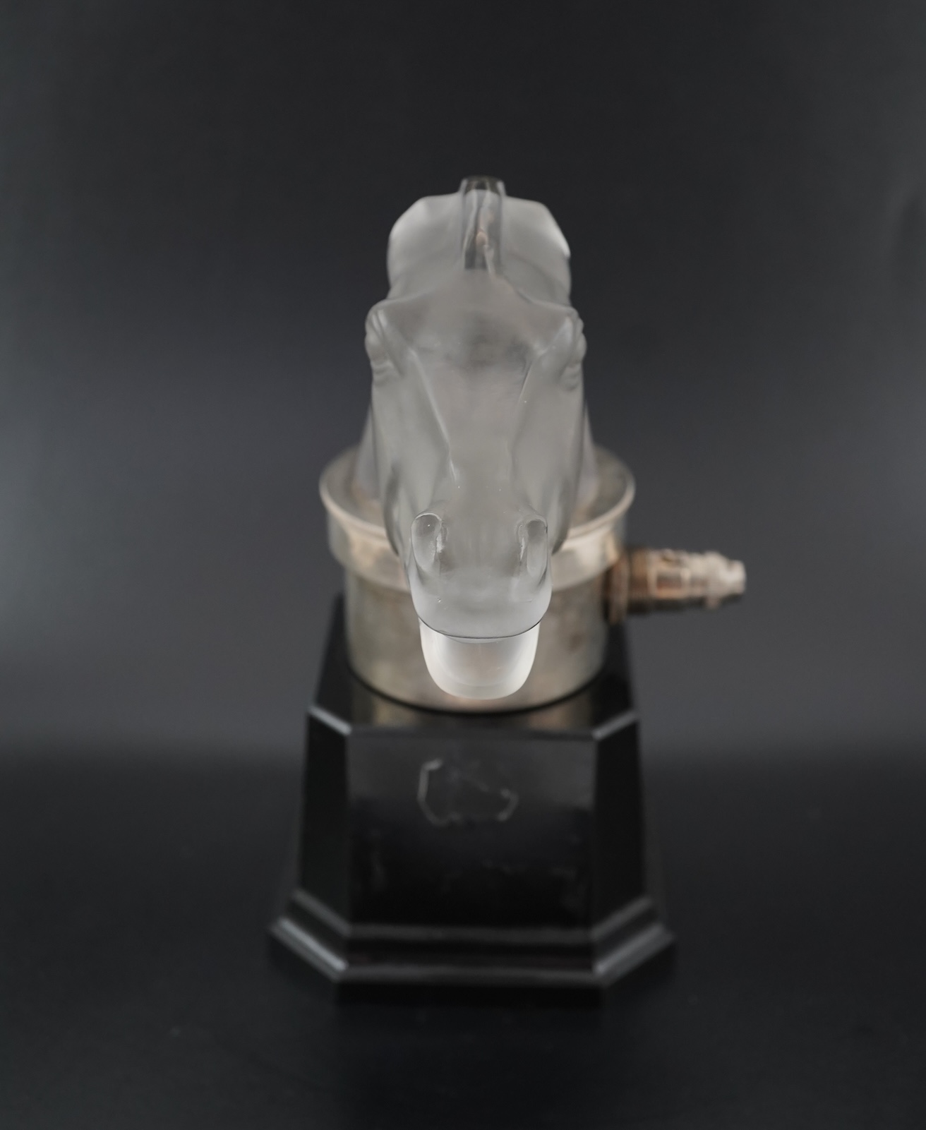 René Lalique: An 'Epsom' mascot